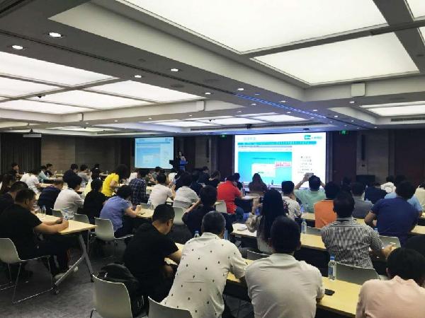打造院内全方位精益管理体系，助力龙华医院通过JCI国际认证